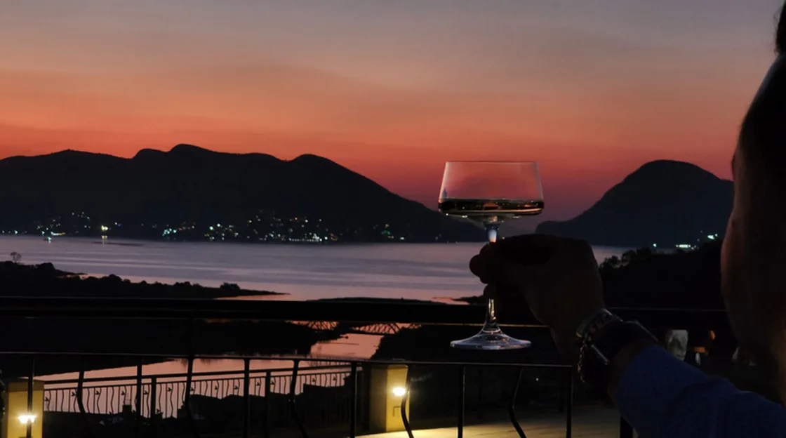 Sabrage Restaurant